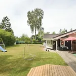 Tatil Evi Three-bedroom In Vaggerlose