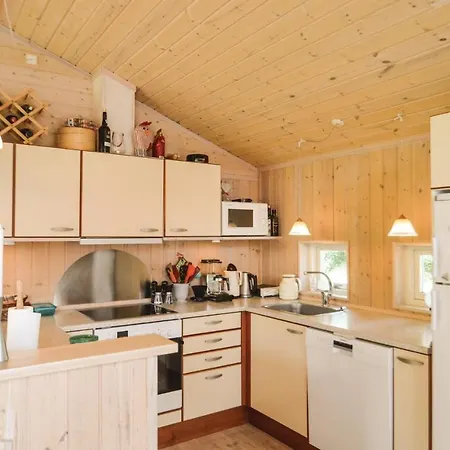 Three-bedroom In Vaggerlose *